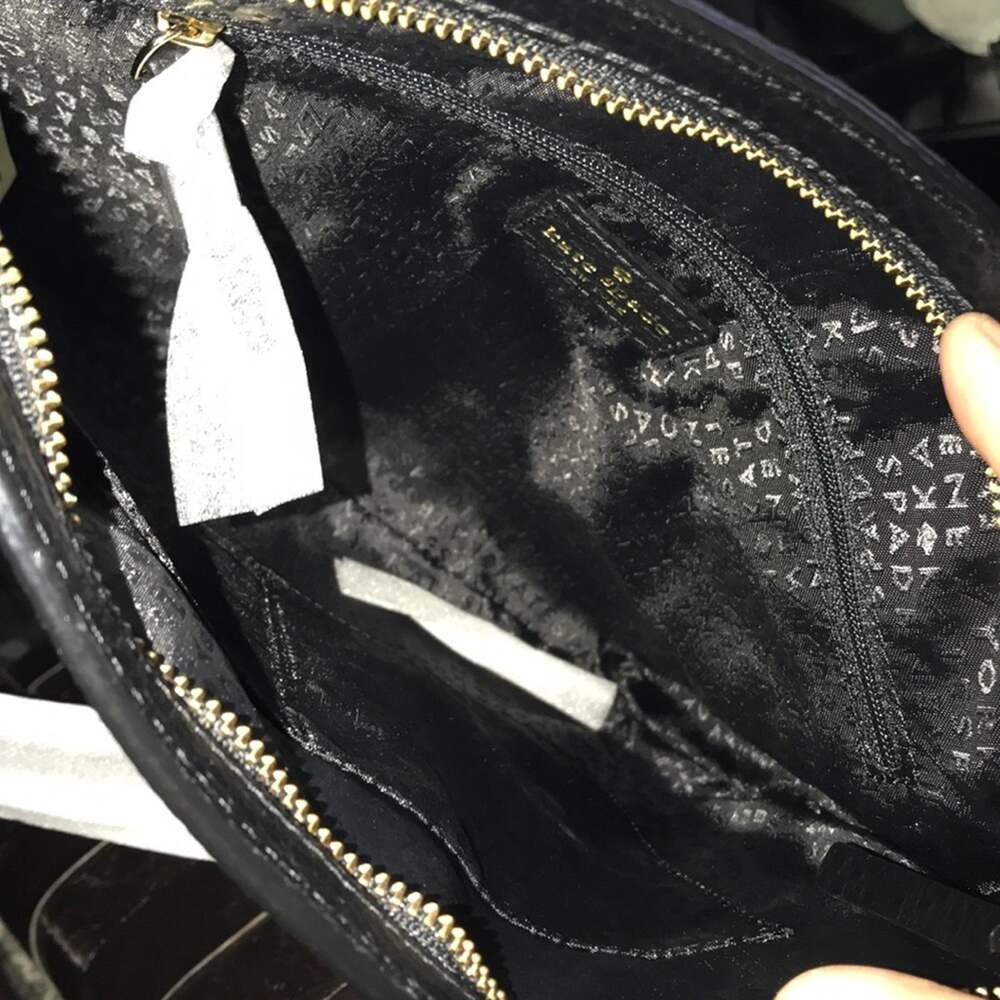 NWT Kate Spade Cora Blck WALET NOT INCLUDED capsule minimalist crossbody handbag - Picture 3 of 4